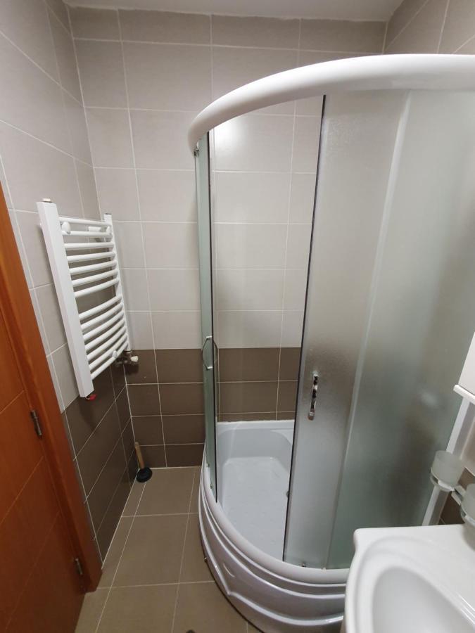 Raven2 Appartement Železnik Buitenkant foto