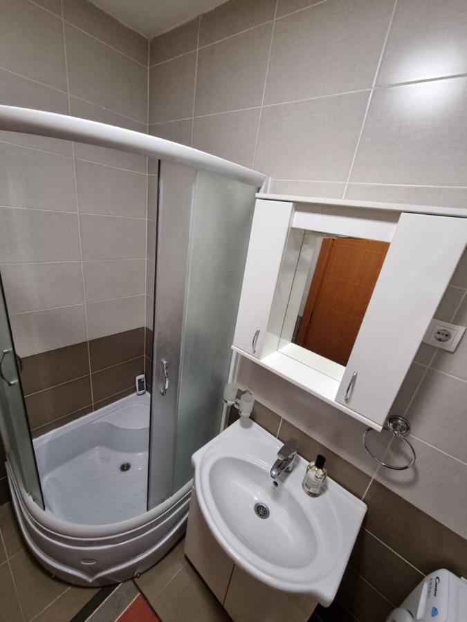 Raven2 Appartement Železnik Buitenkant foto